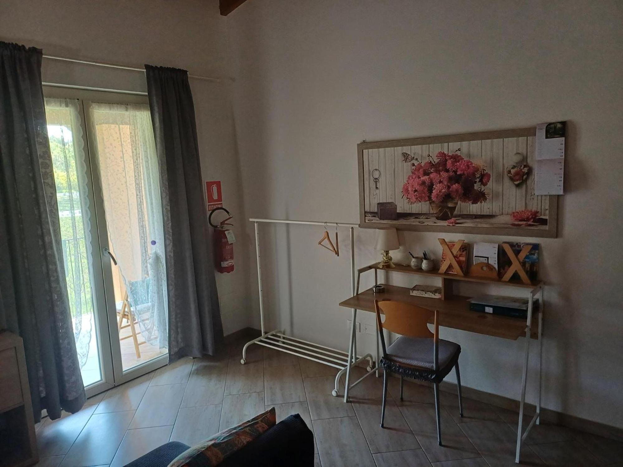 Апартаменты Cascina Legnago Trilocale A 6 Chilometri Da Salo' Villanuova sul clisi Экстерьер фото